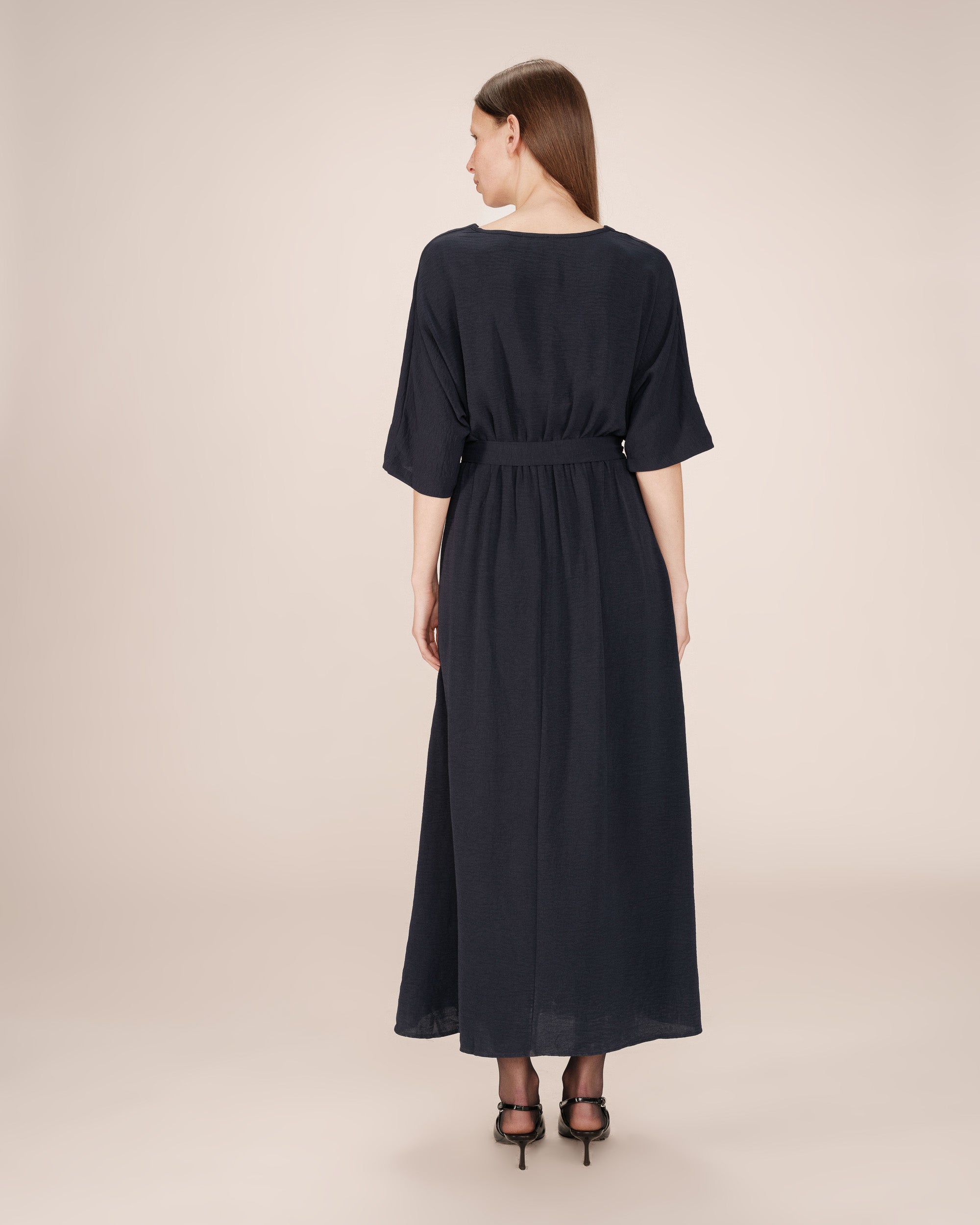Robe longue portefeuille marine Maud