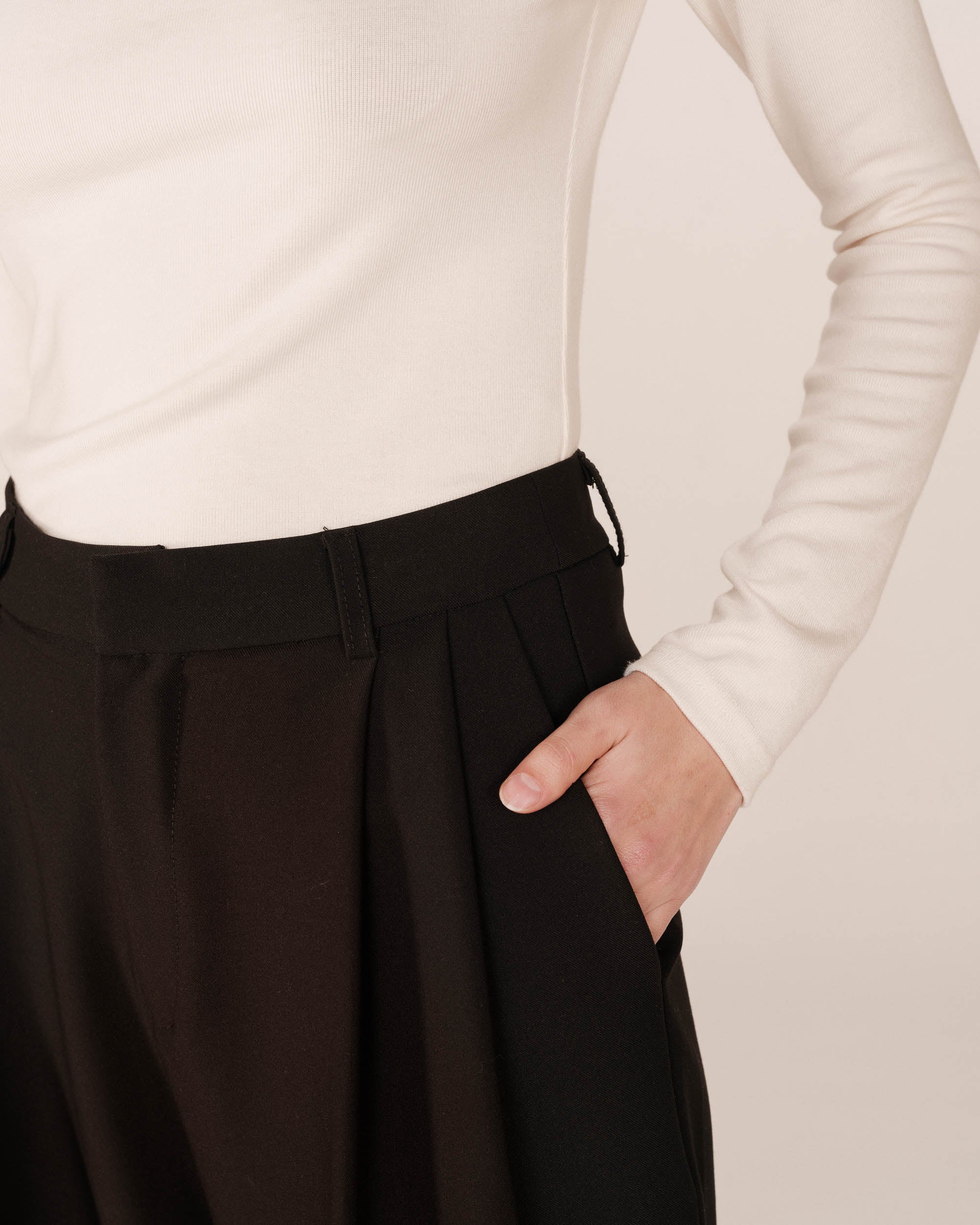 Long bermuda shorts black Sergio