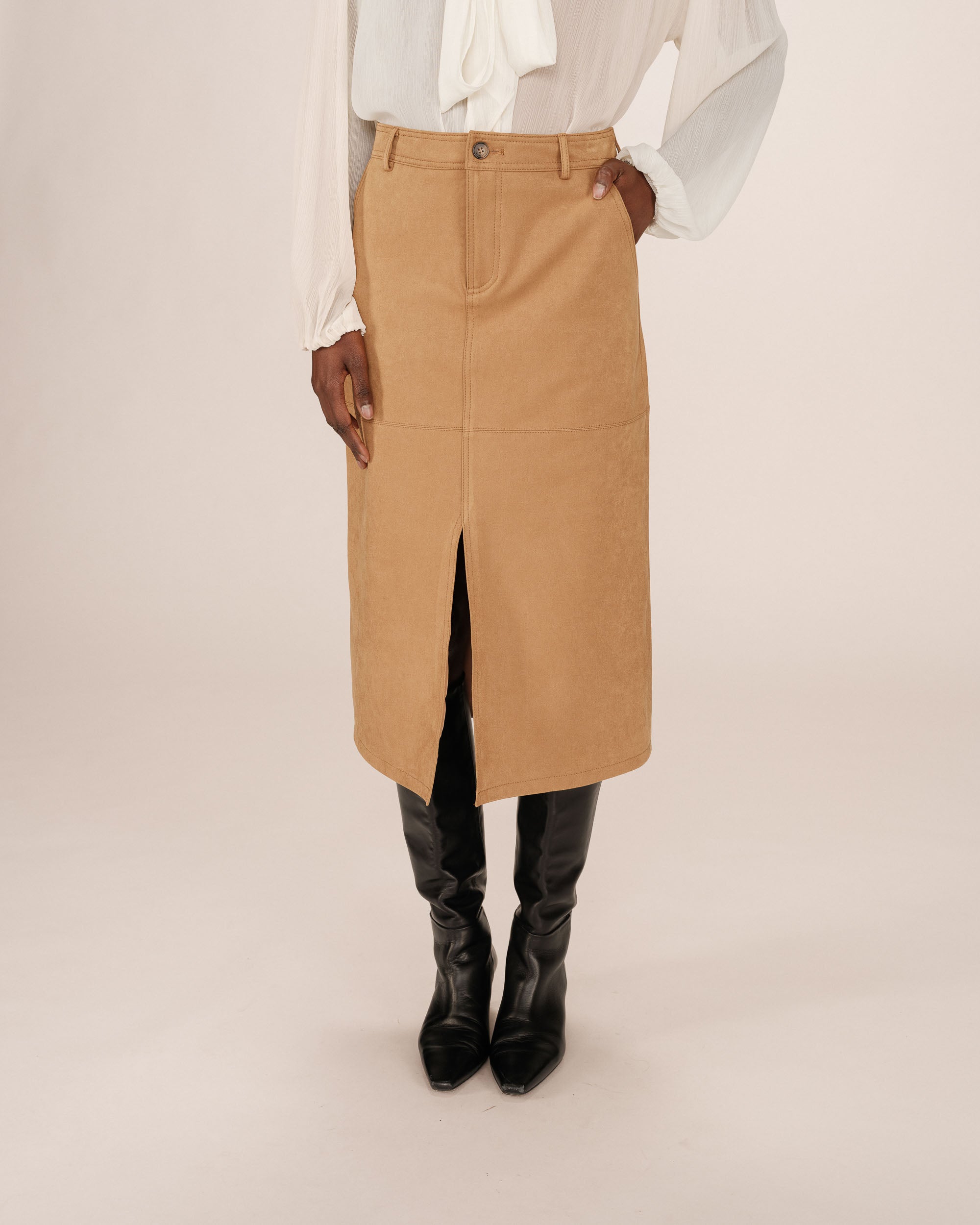 Long suede skirt ocre Sorry