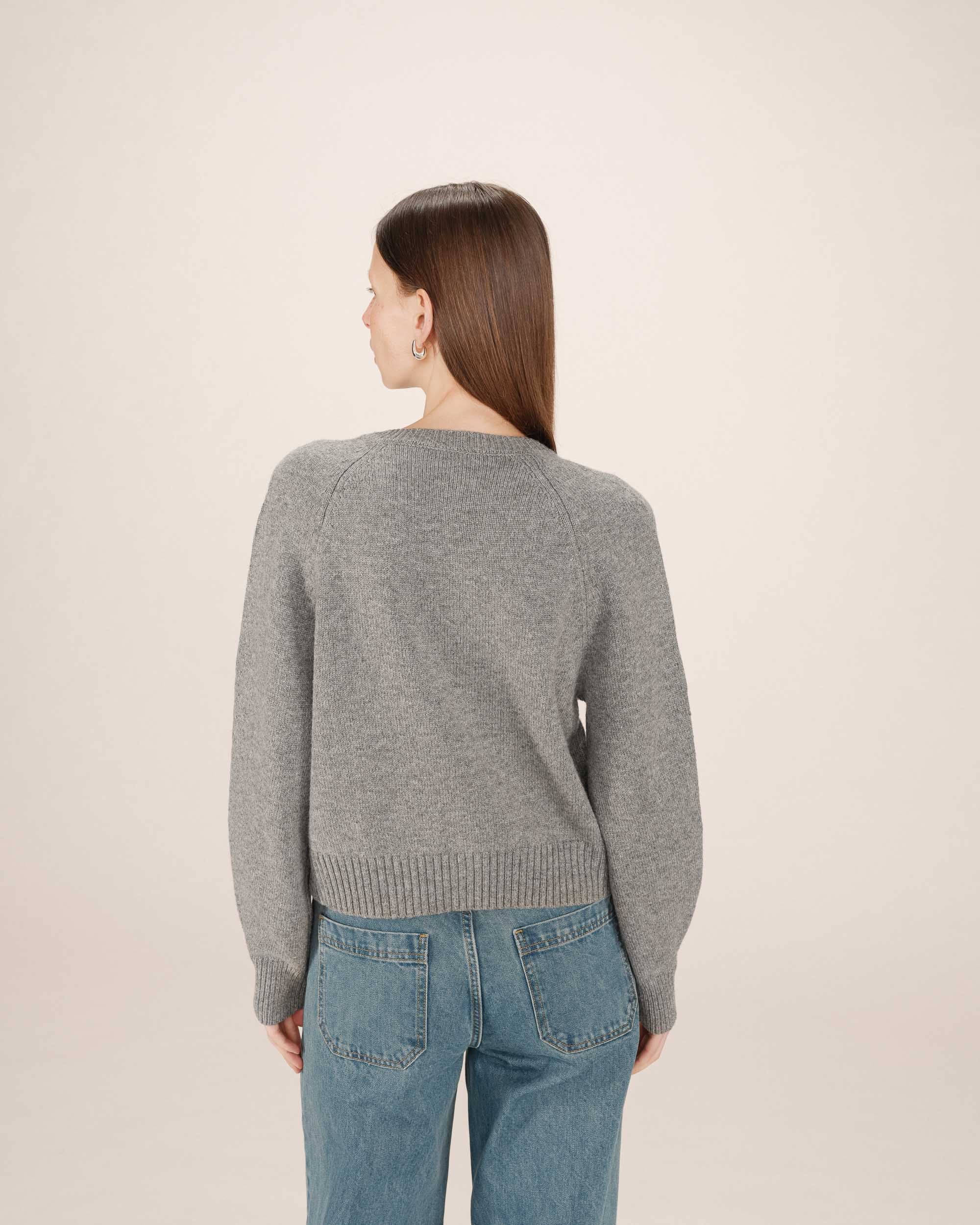 Cardigan boutonne en laine gris Sanders