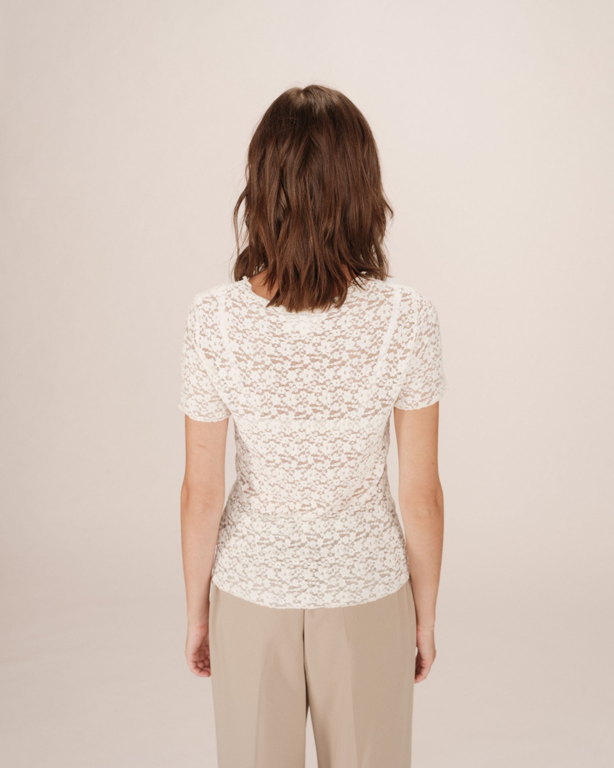 T-shirt dentelle transparent ecru Swift