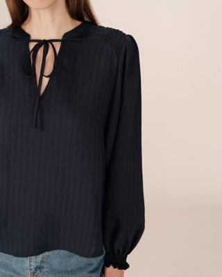 Tie-neck blouse navy Serinda