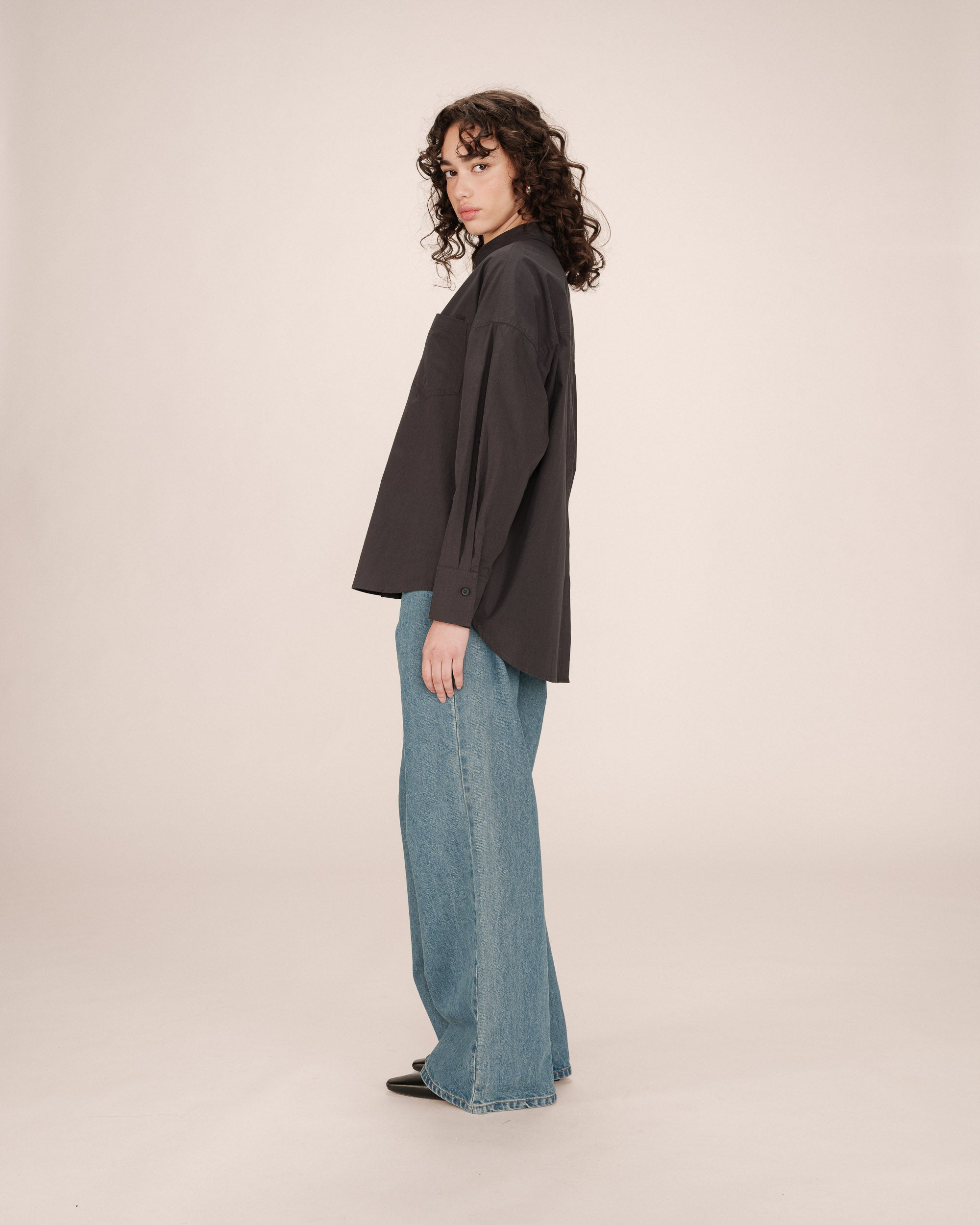 Oversized cotton shirt carbon Sira