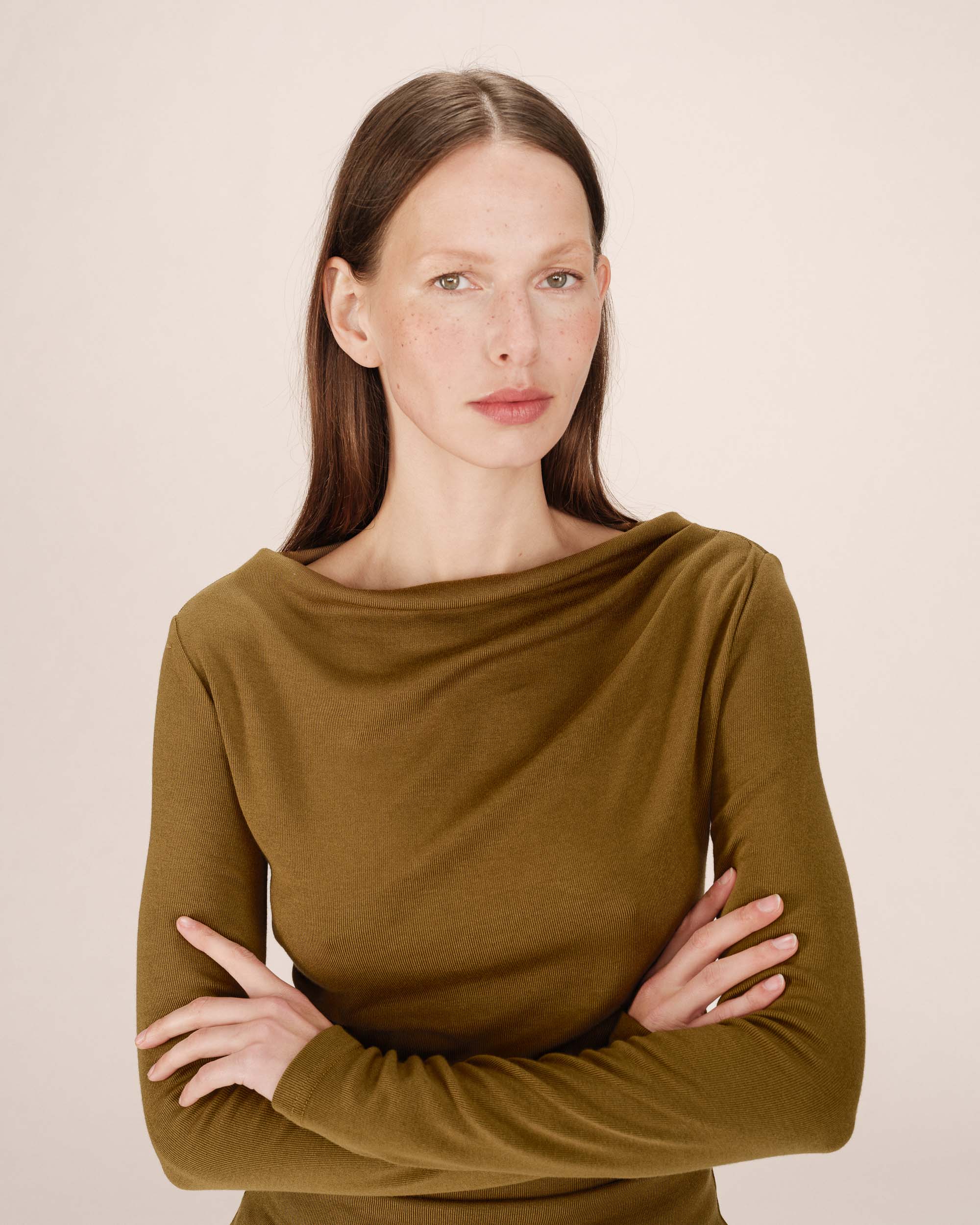 Asymmetrical draped top olive Sioux