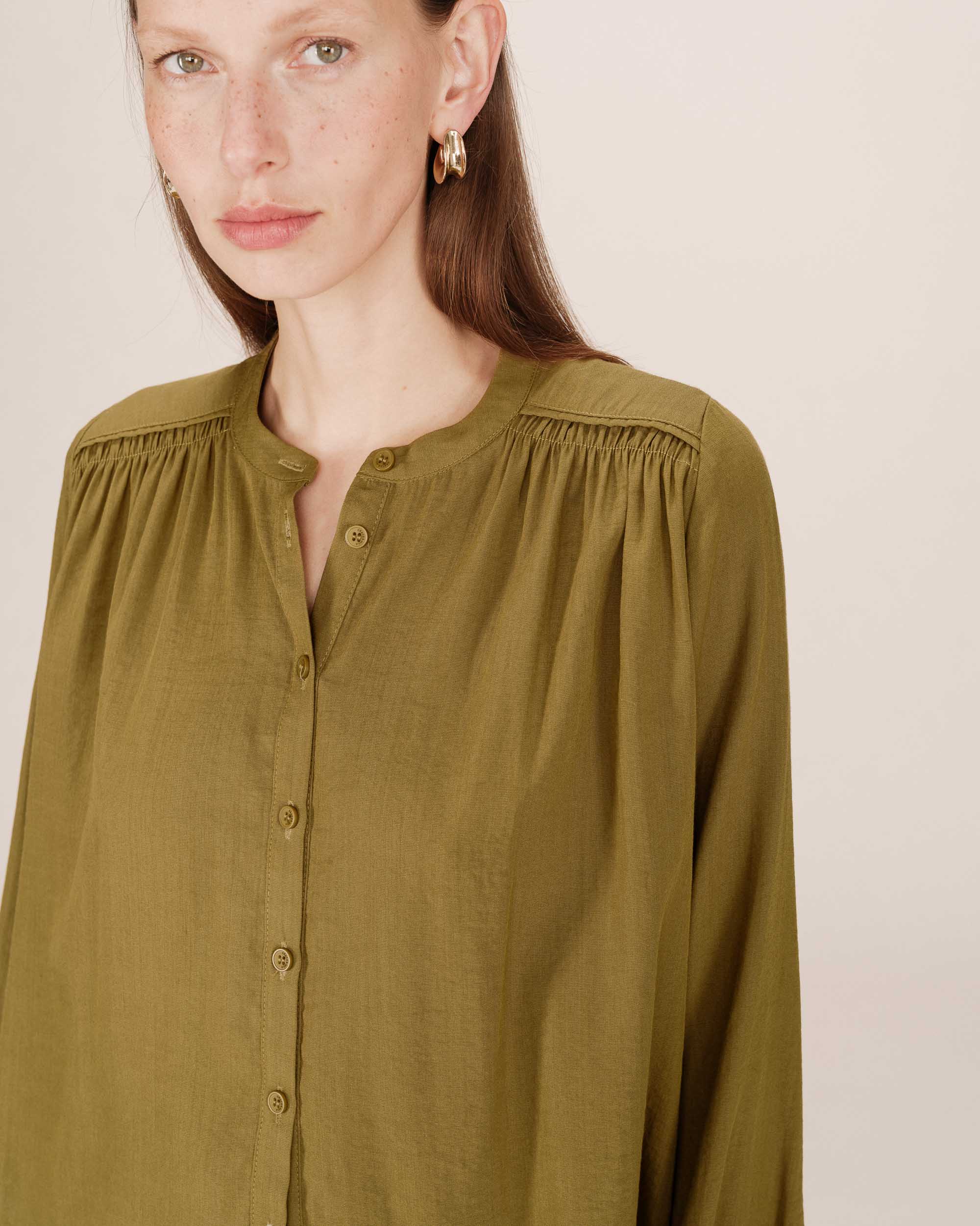 Ruched straight blouse olive Savannah