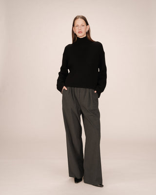 Wool boxy sweater black Sagan