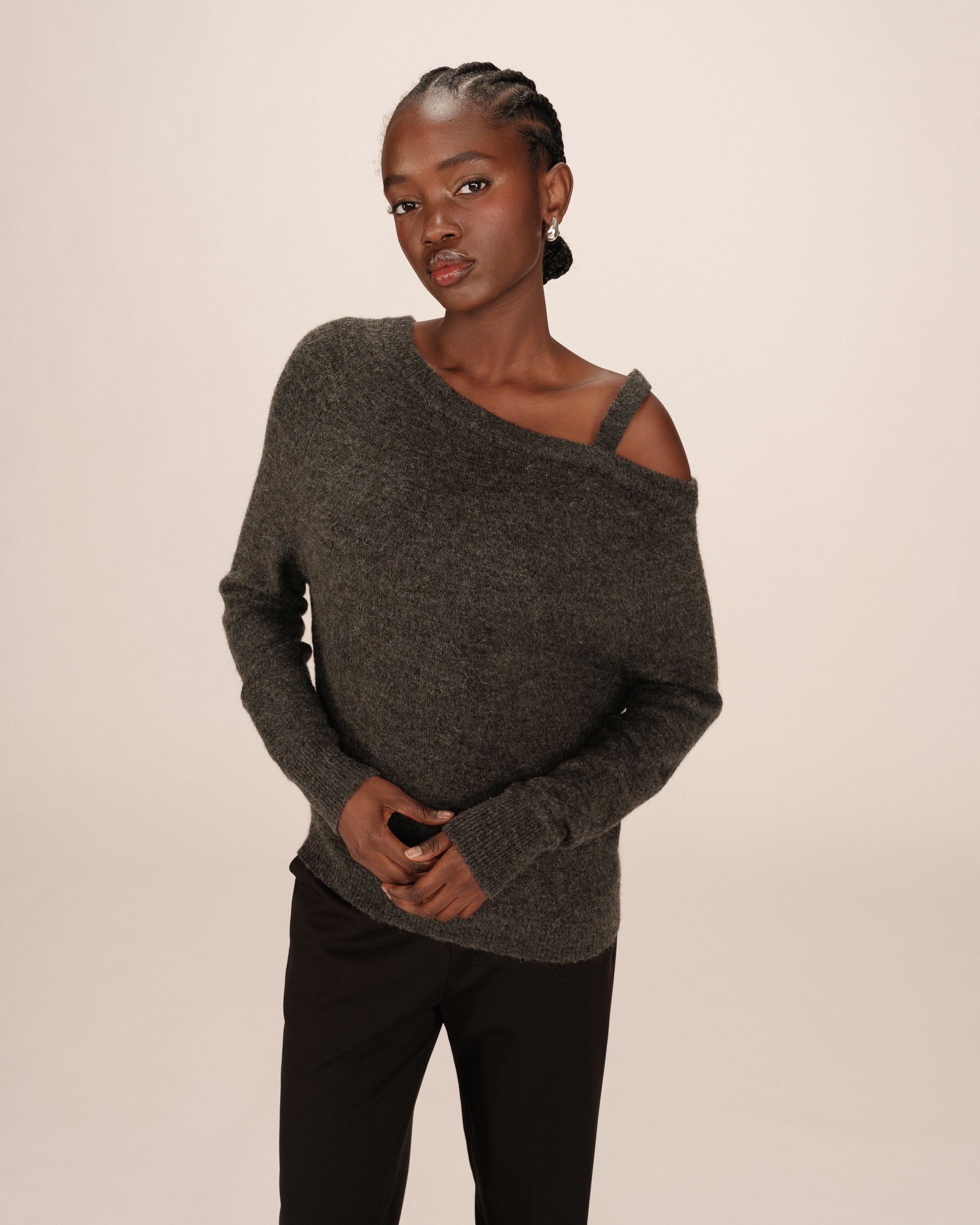 Asymmetrical sweater anthracite Samantha