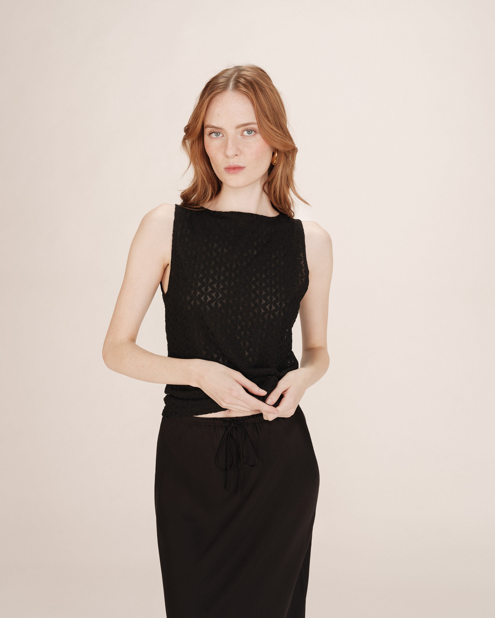 Jupe longue en satin noir Talmas