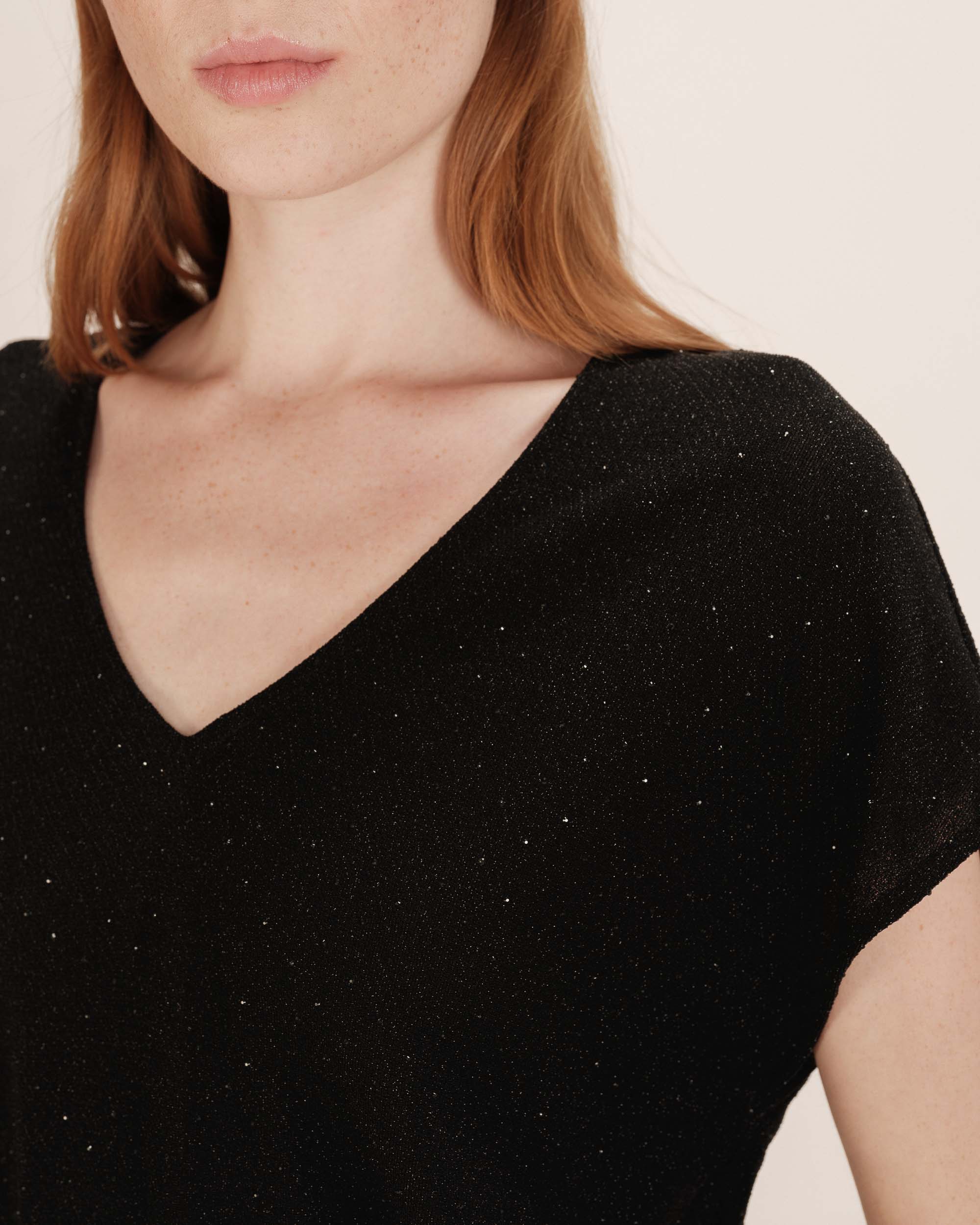 Top col v en lurex noir Tango