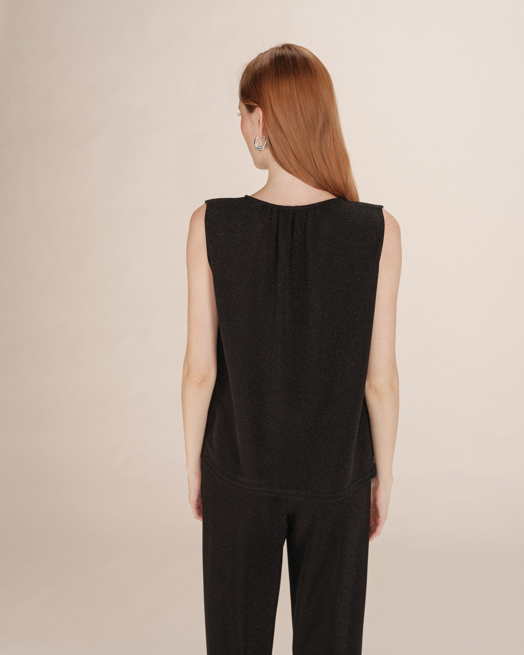 Top sans manches noir Texto