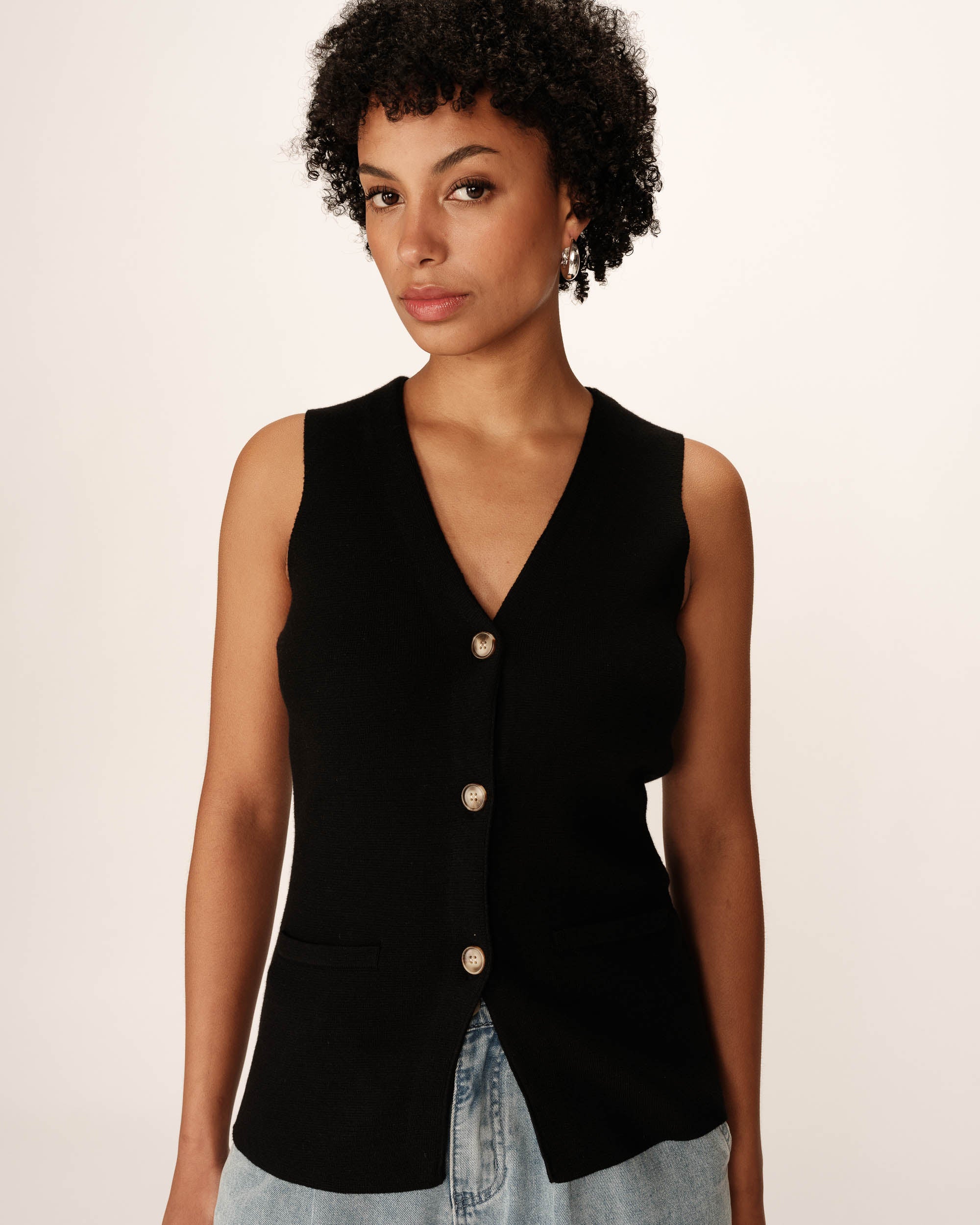 Fitted knit waistcoat black Panama