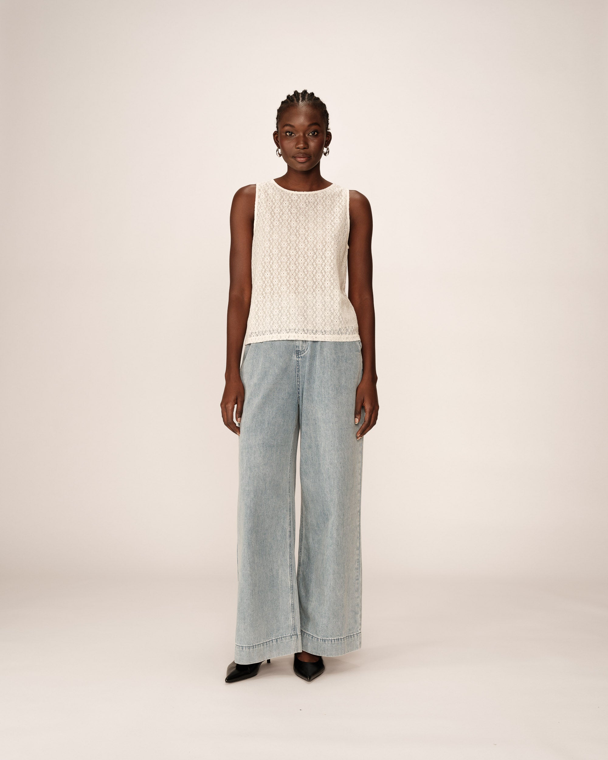 Top droit en dentelle ecru Passionnee