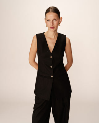 Sleeveless waistcoat black Paz