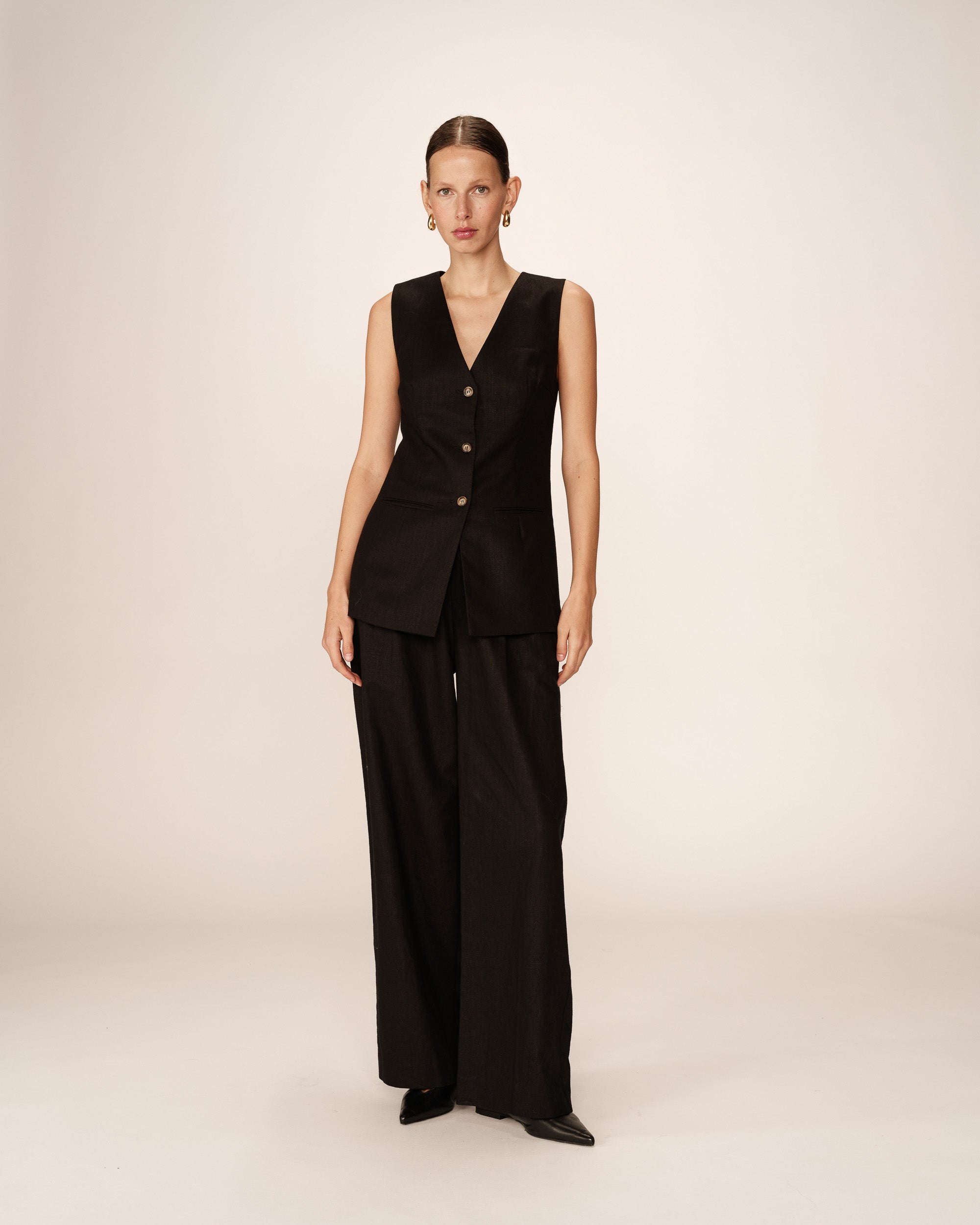 Sleeveless waistcoat black Paz