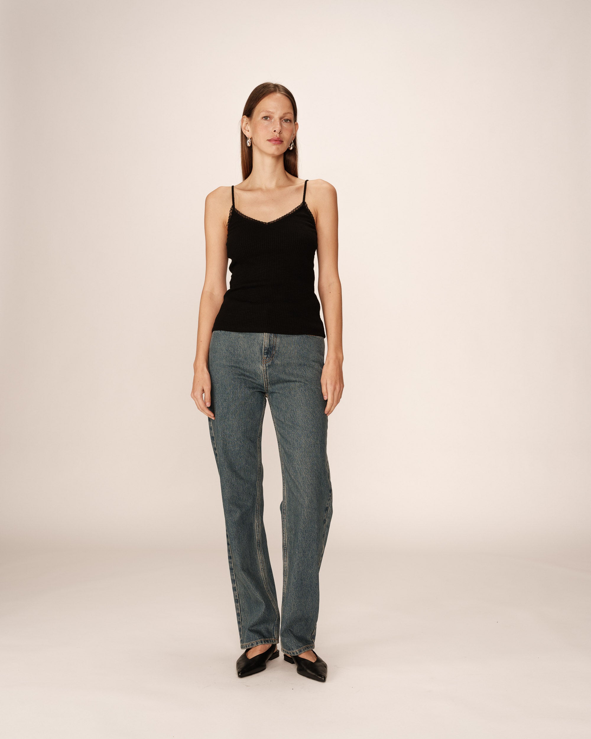 Top avec lisere en dentelle noir Presto