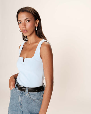 Debardeur a encolure carree bleu Rena