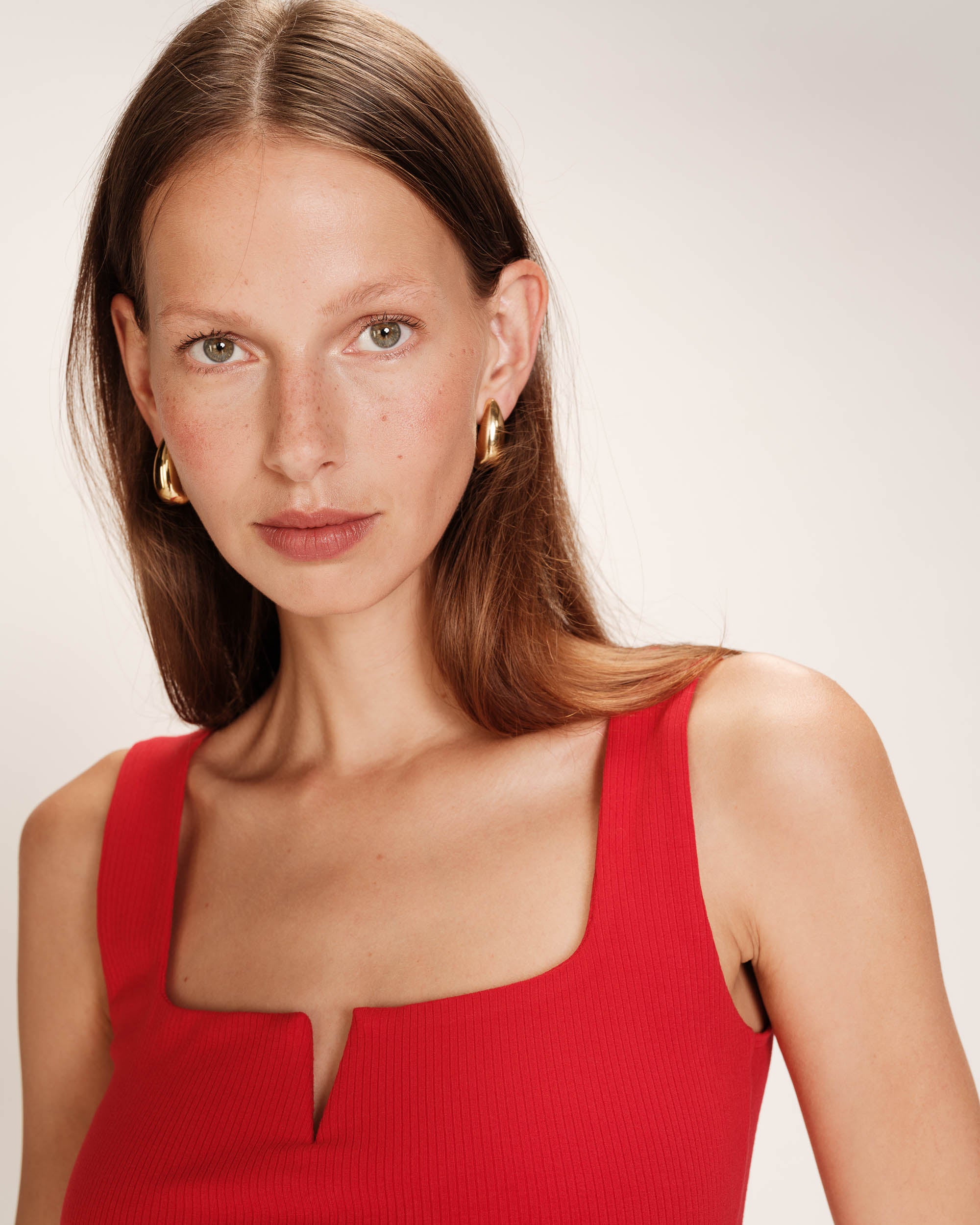 Debardeur a encolure carree rouge Rena