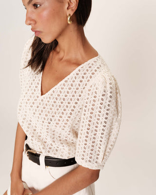 Top en broderie anglaise ecru Romeo