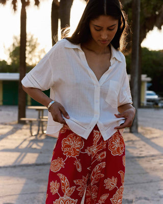 Camisa amplia de encaje manga corta white Winka