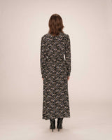 Robe longue a fleurs noir Superbe