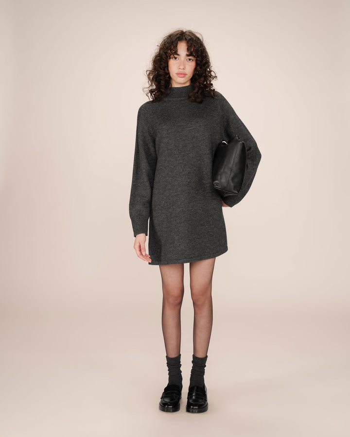 Robe pull courte anthracite Sandrine