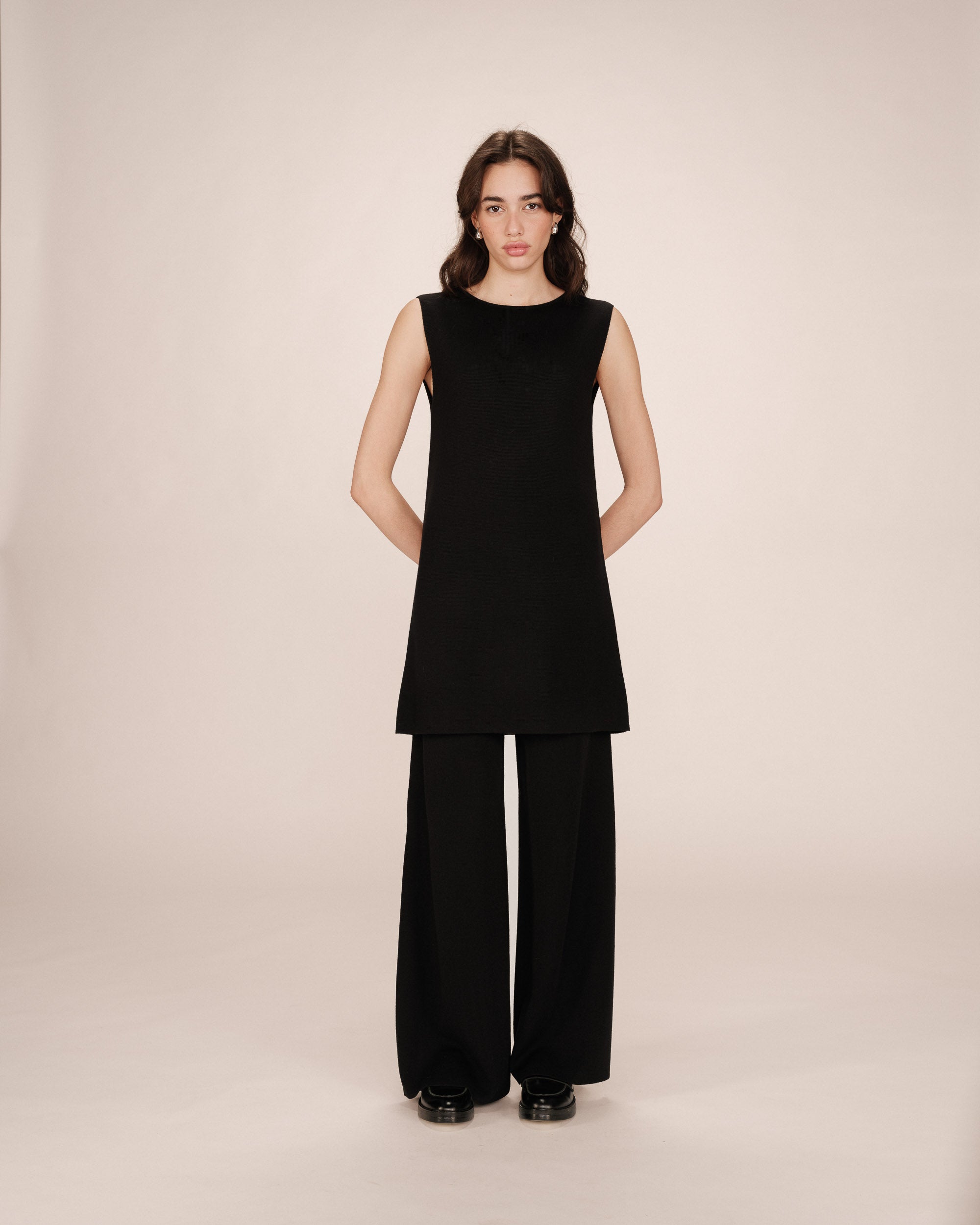 Short tailored dress black Sarah