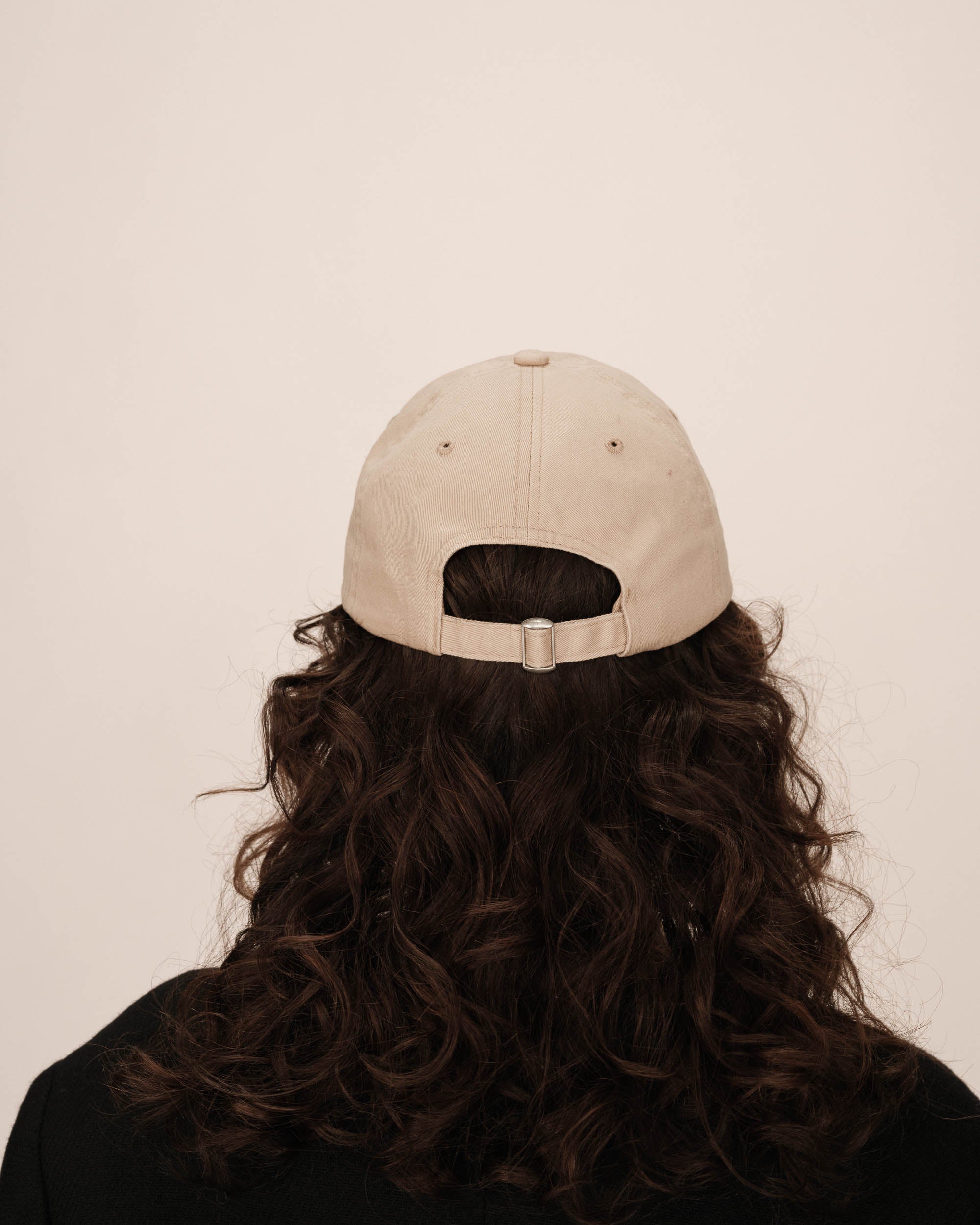 Casquette avec logo beige Slimane