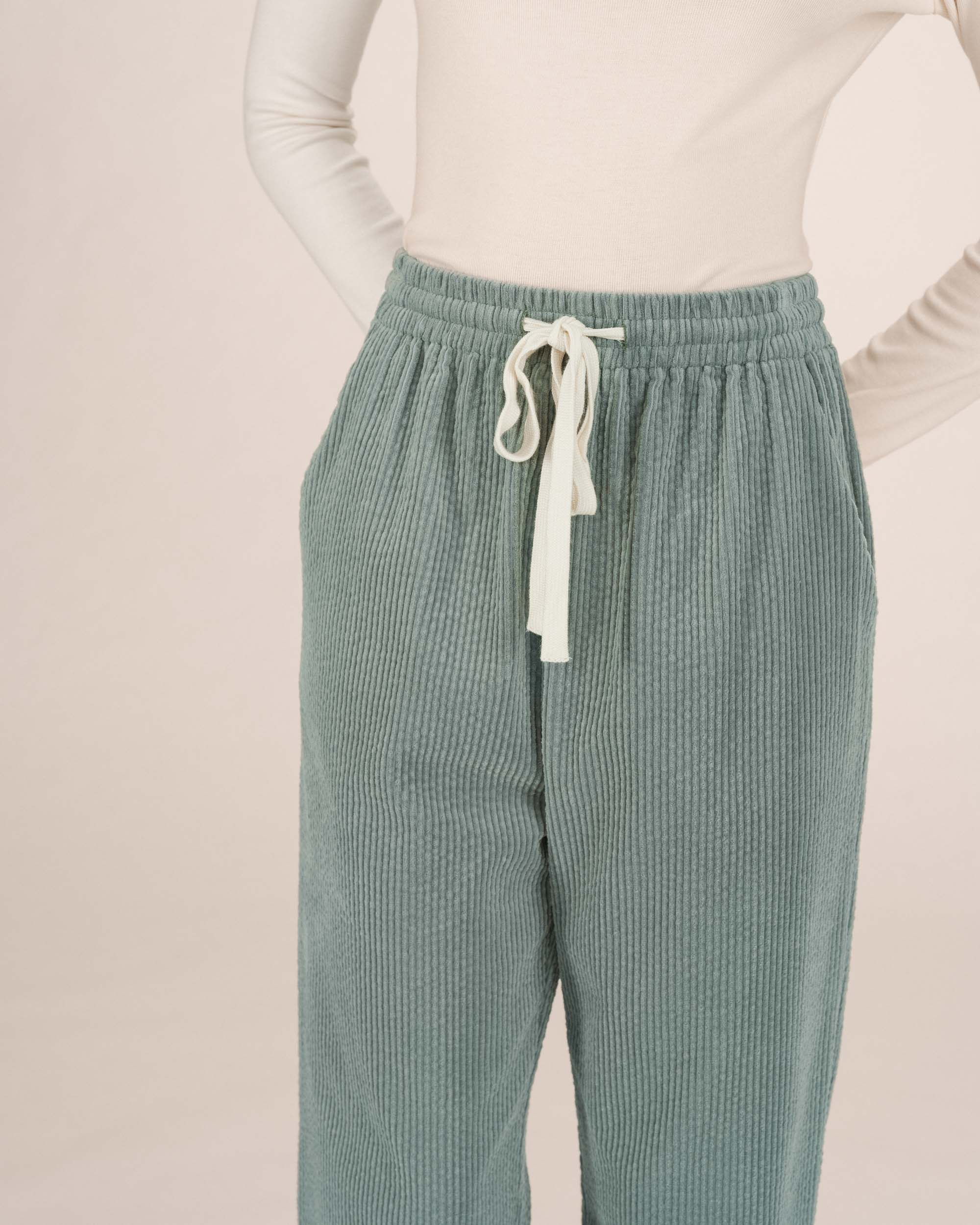 Pantalon large velours sauge Liberty