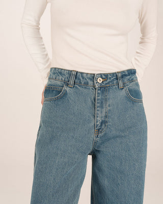 JEAN LIGHT BLUE JAMES