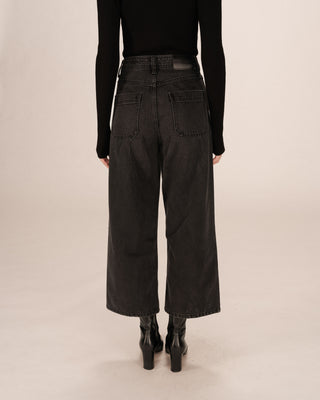 JEAN BLACK WASHED JONAS