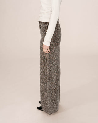 JEAN LEOPARD SOCCA