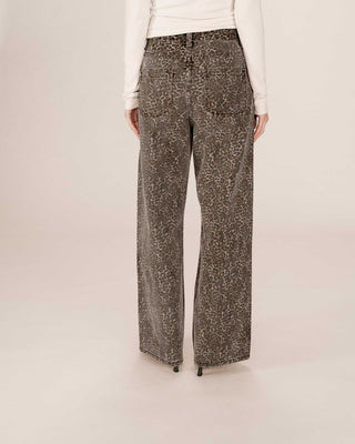 JEAN LEOPARD SOCCA