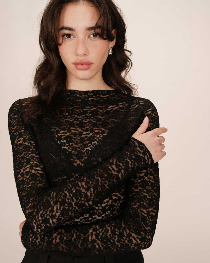 Top en dentelle transparent noir Shady