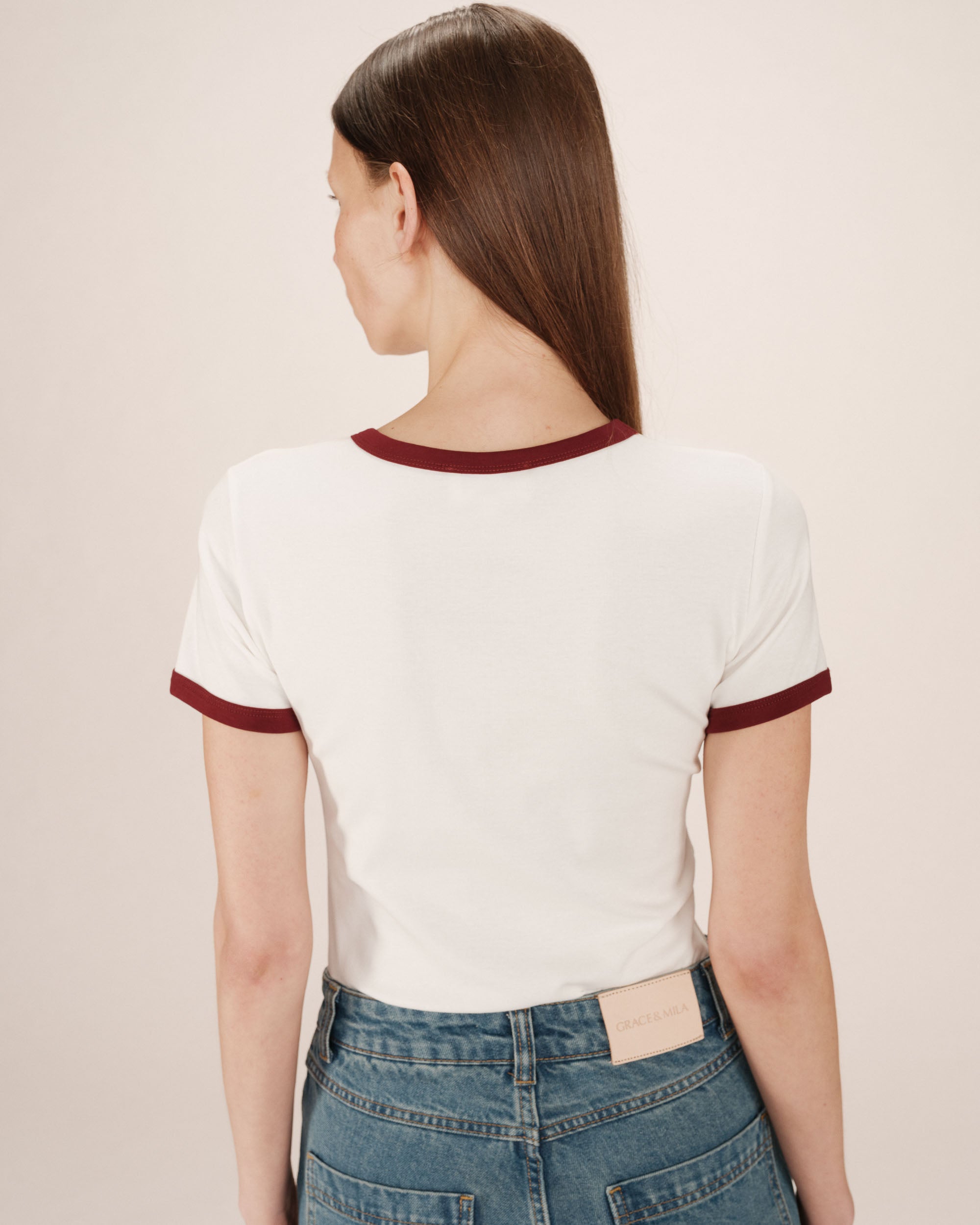 Embroidered monogram t-shirt ecru Sany