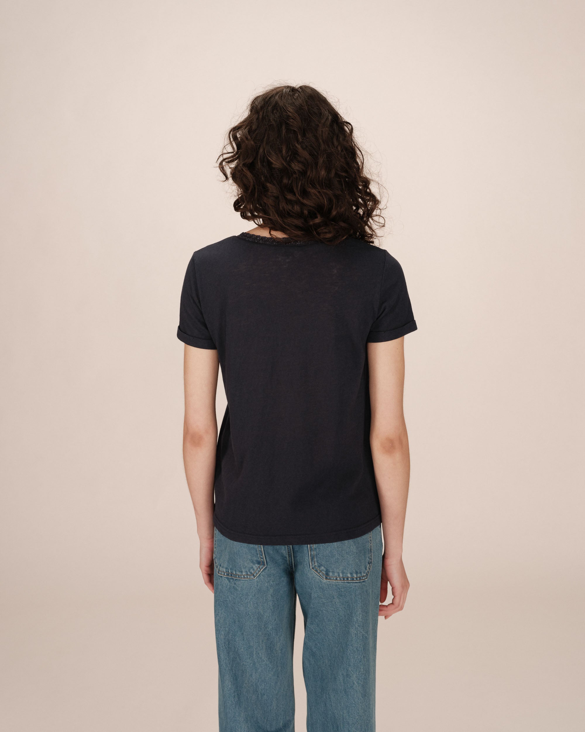 T-shirt col v en dentelle marine Space