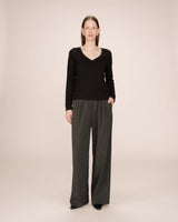 Lace v-neck t-shirt black Selton
