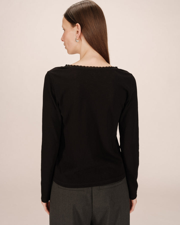 T-shirt col v en dentelle noir Selton