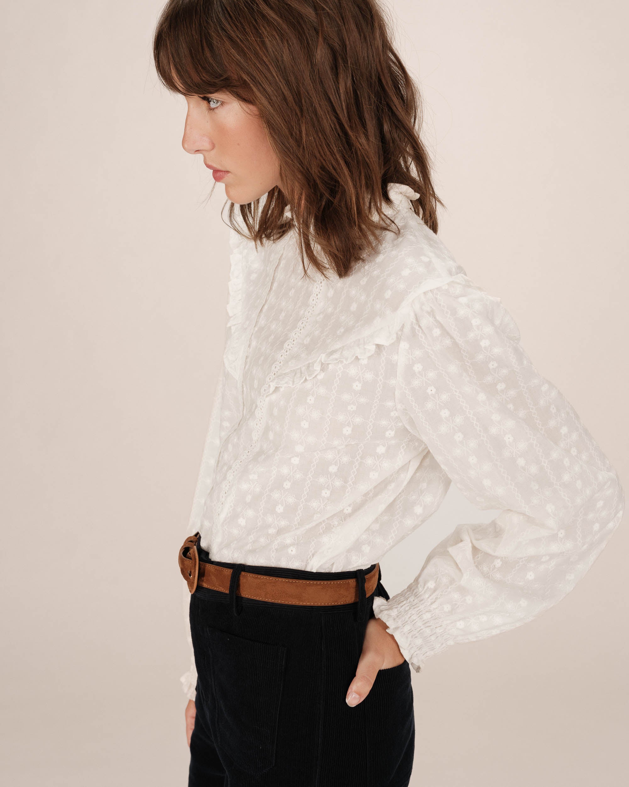 Blouse à volants ivoire Seduisante