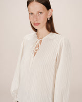 Tie-neck blouse ecru Serinda