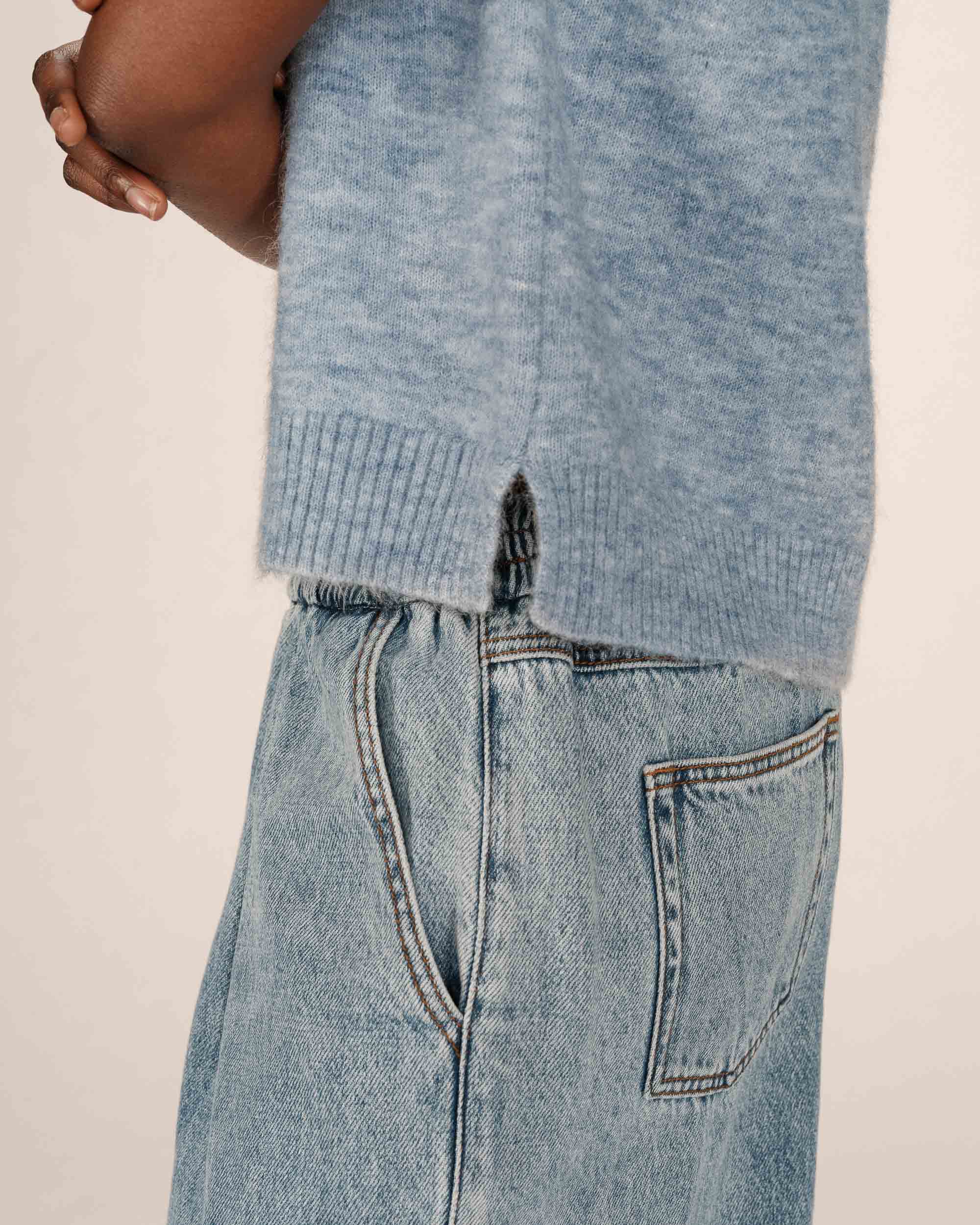 Sleeveless cardigan blueberry Santa