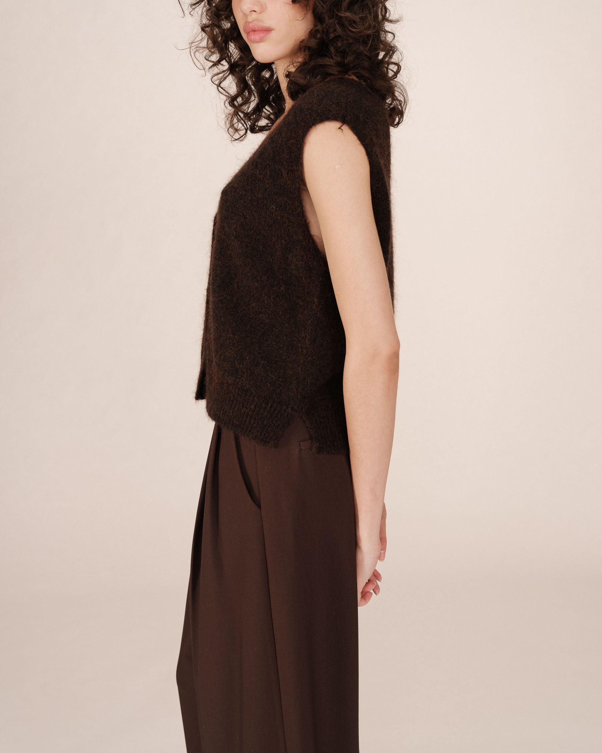 Sleeveless cardigan chocolatee Santa