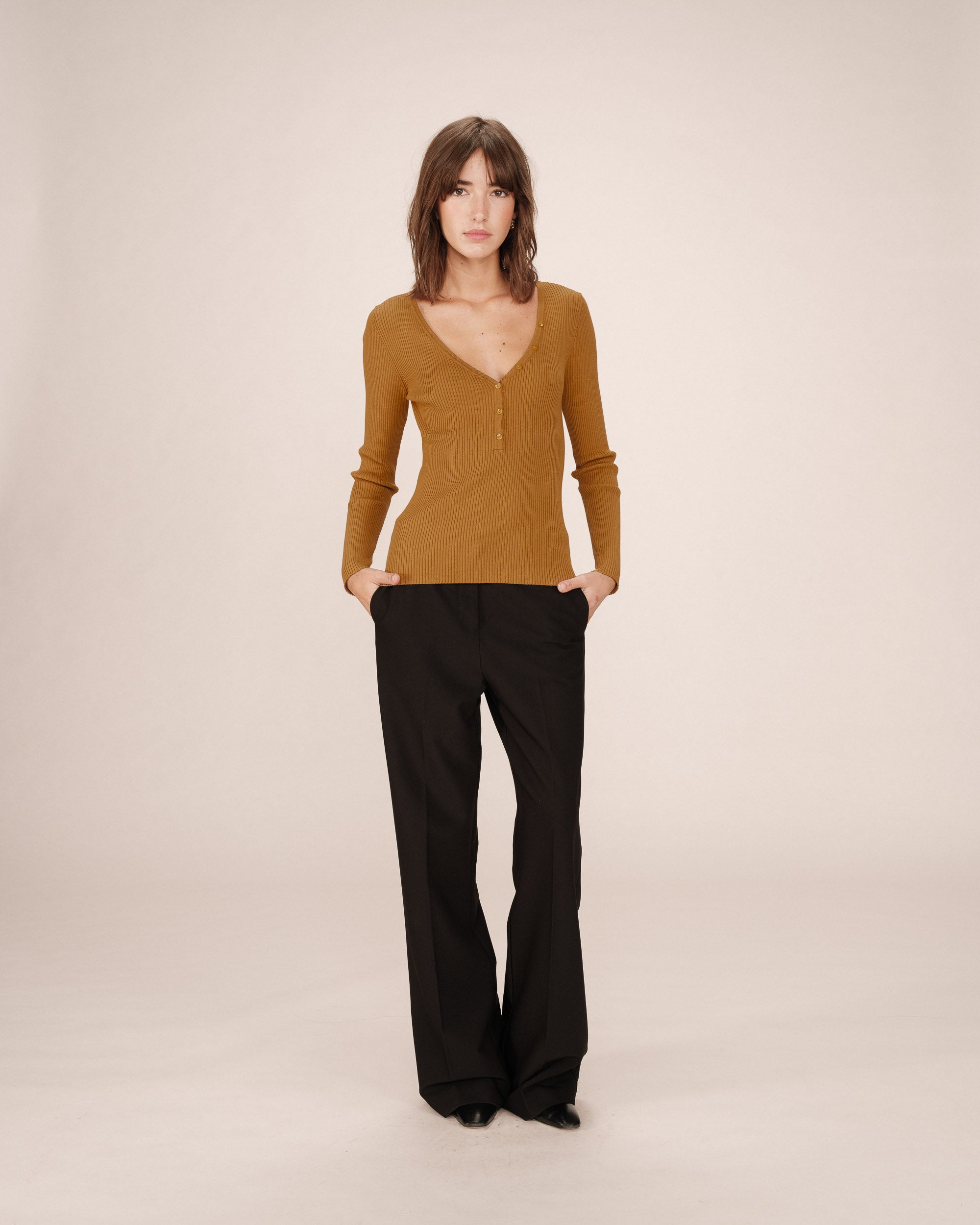 Fine knit sweater ocher Saturnin