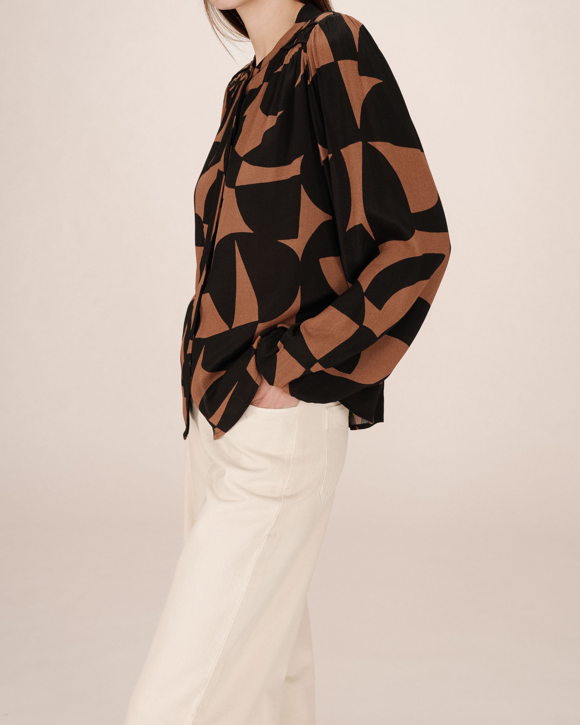 Blouse motif bicolore chocolat Sorpresa