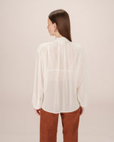 Tie-neck blouse ecru Splendide