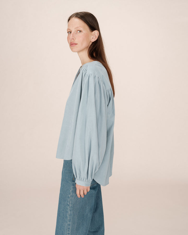 Blouse oversize velours sauge Suri