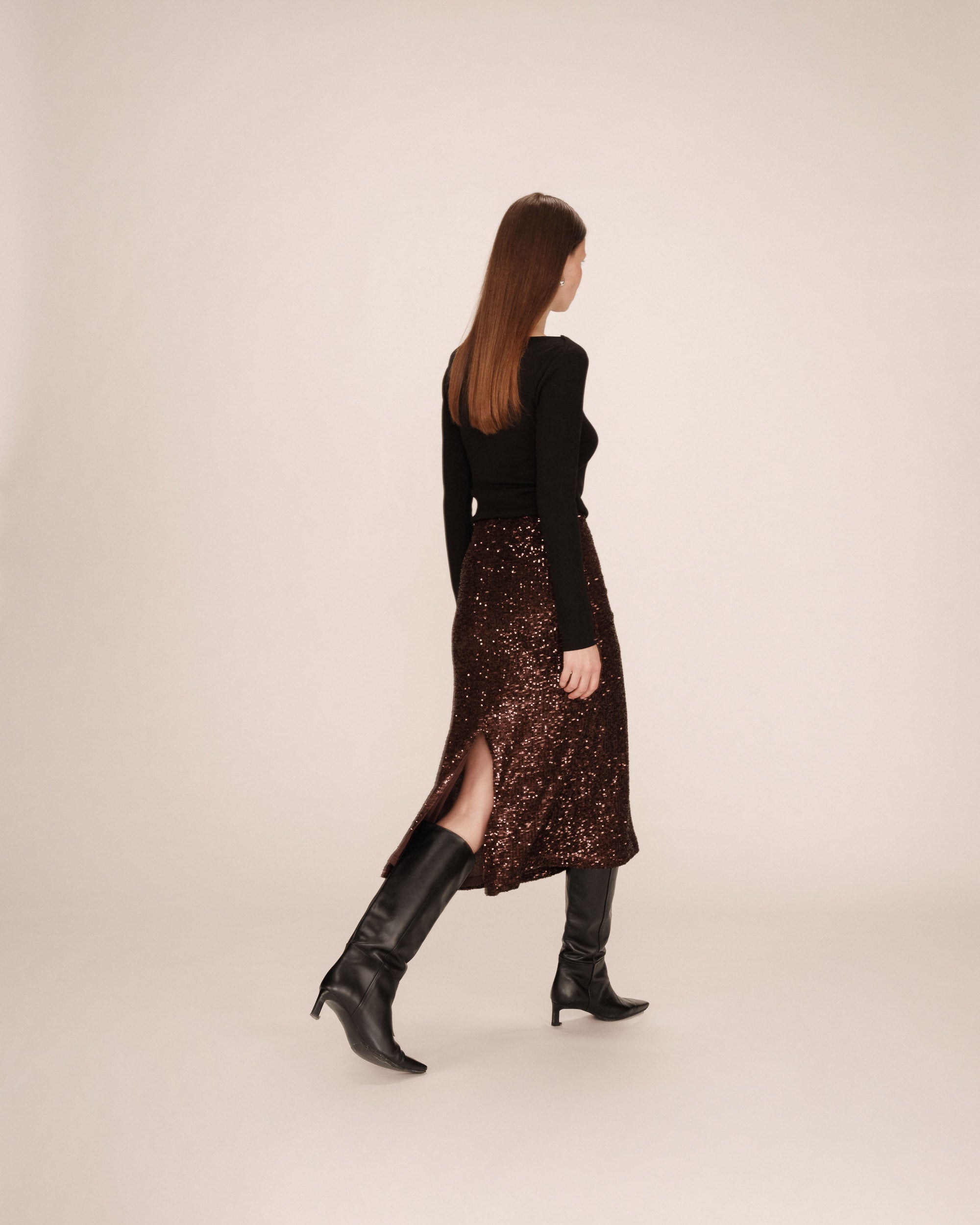 Jupe longue en sequins chocolat Tailana