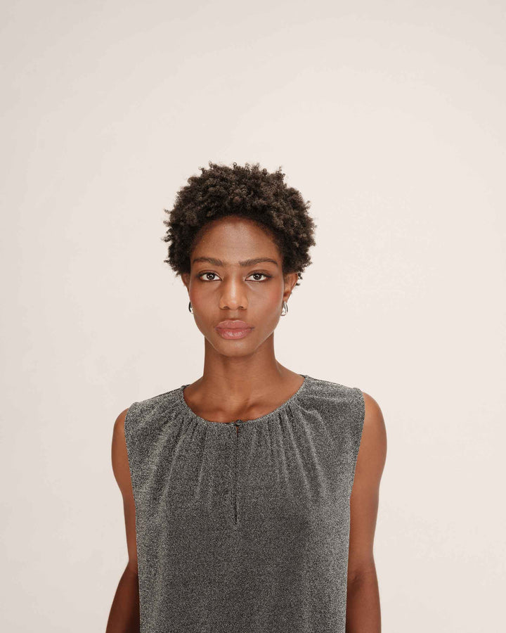 Sleeveless top argent Texto