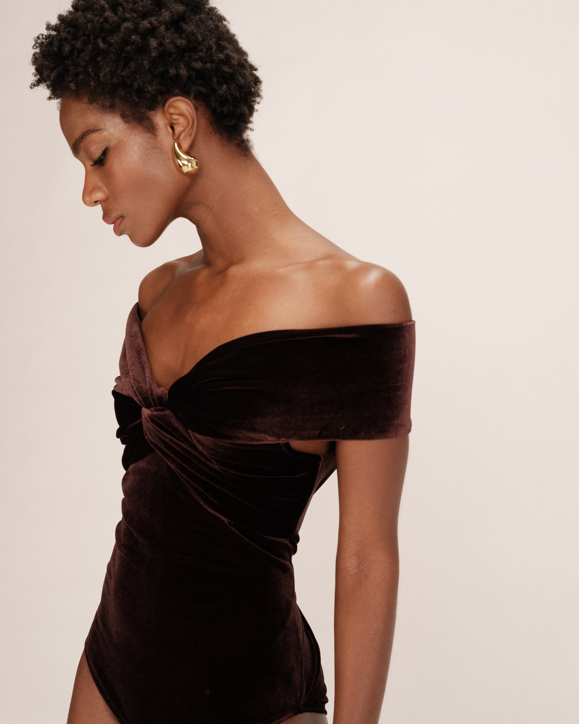 Body épaules dénudées chocolat Timeon