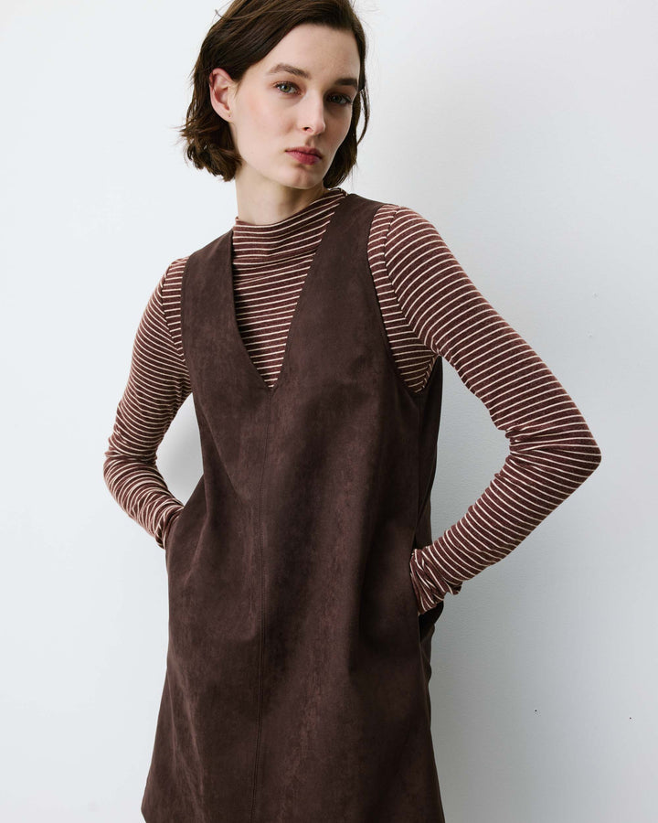 Robe courte sans manches en suédine chocolat Anaya