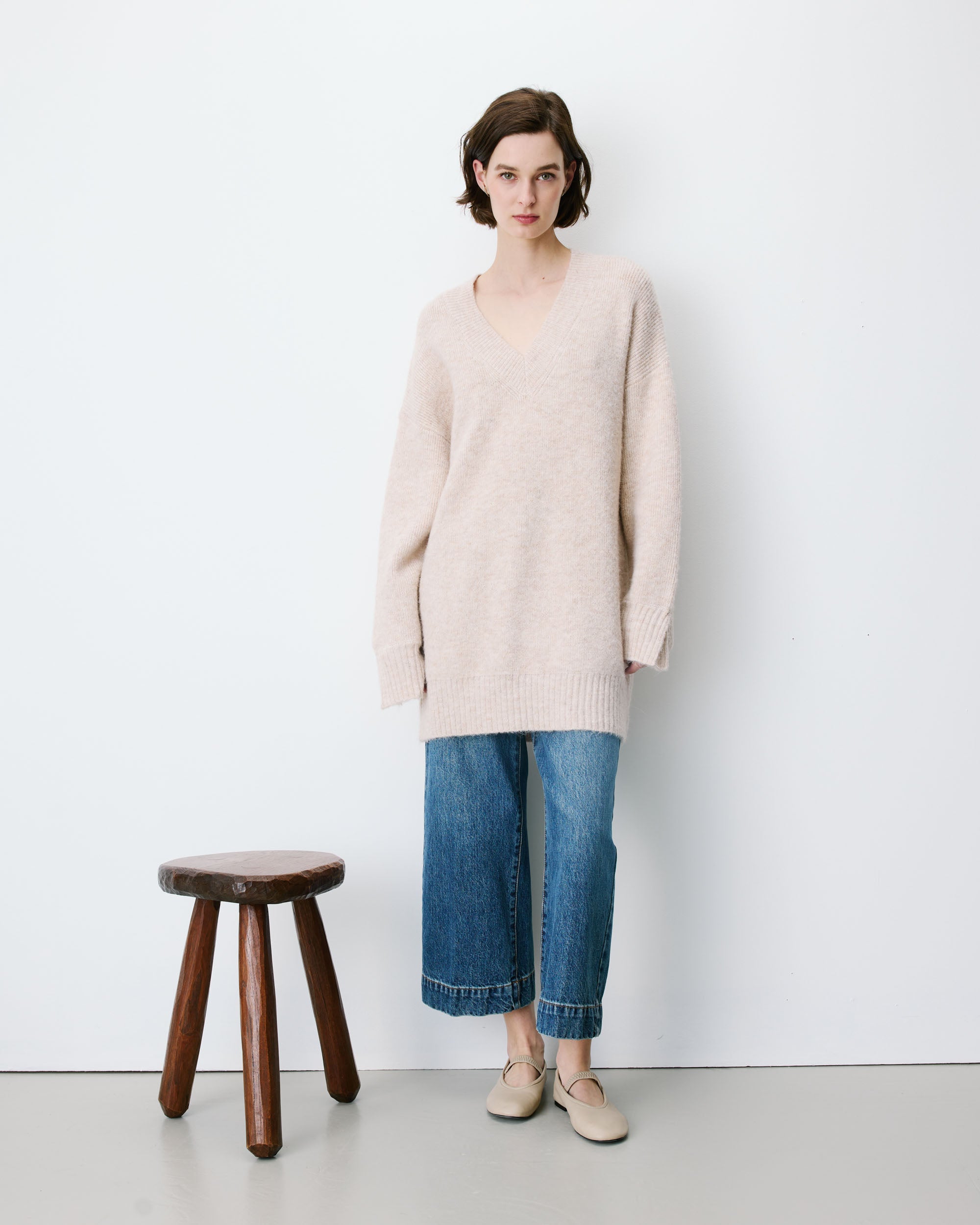 Vestido corto de punto oversize beige Airina